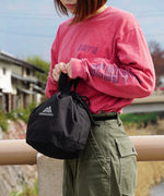 โหลดรูปภาพลงในเครื่องมือใช้ดูของ Gallery Cinch Bag Medium