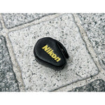 โหลดรูปภาพลงในเครื่องมือใช้ดูของ Gallery ซองหนังกล้องส่องพระ Nikon โลโก้ทอง
