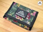 โหลดรูปภาพลงในเครื่องมือใช้ดูของ Gallery Trifold Wallet

