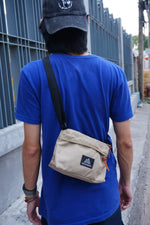 โหลดรูปภาพลงในเครื่องมือใช้ดูของ Gallery Envelope Shoulder
